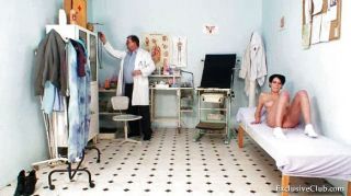 Busty Babe Rita Perverse Gyno Doctor Exam