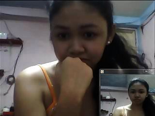 Filipino Girl Showing Boobs In Skype In 2015